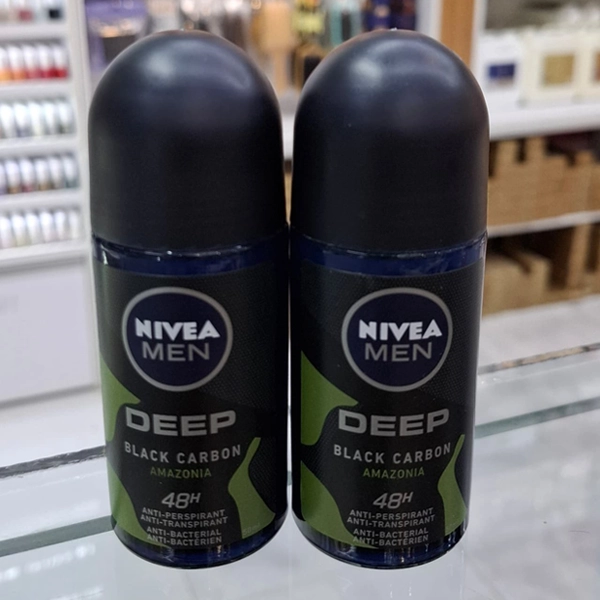 مام رول نیوا دیپ بلک کربن آمازونیا مردانه اصل ضد تعریق 48 ساعته 50 میل | NIVEA ANTI-PERSPIRANT DEEP BLACK CARBON AMAZONIA 48H 50ml